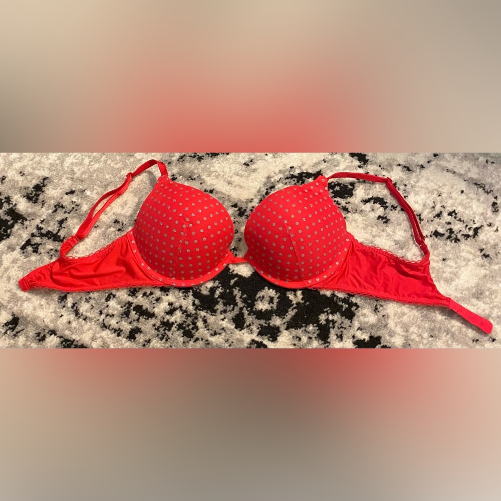 Victoria’s Secret Push-up 34C